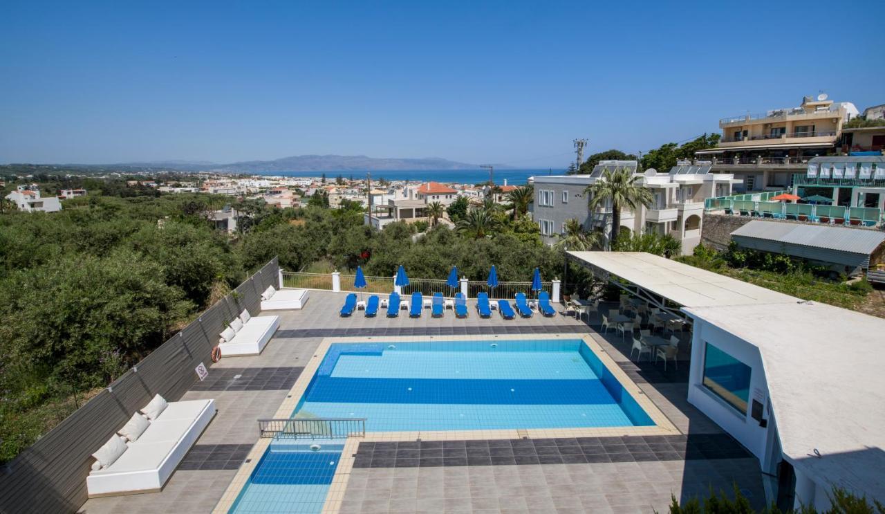 Varouxakis Hotel Platanés エクステリア 写真